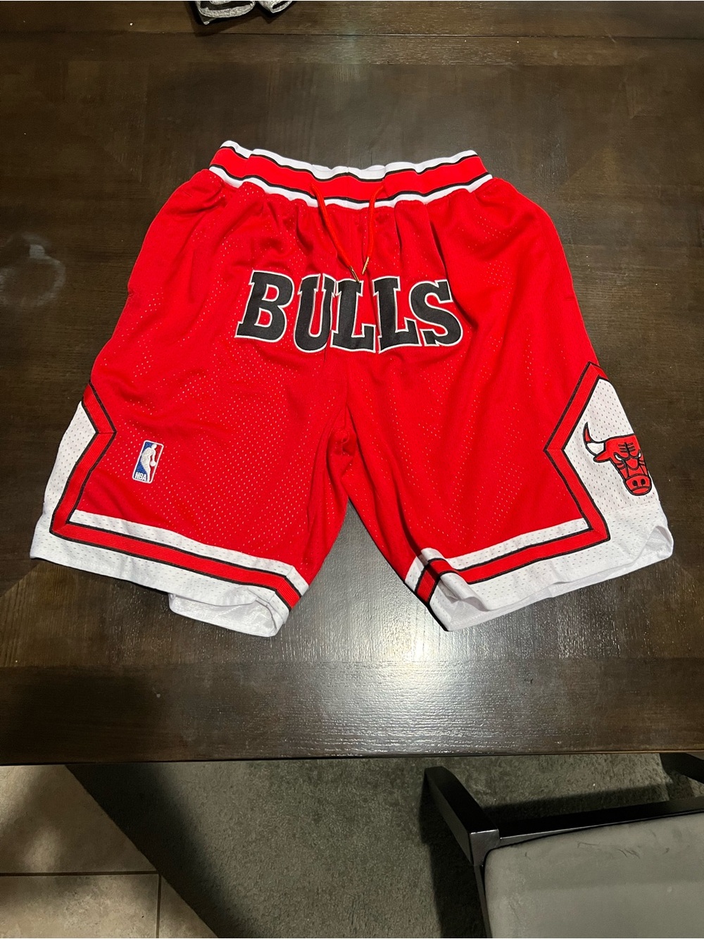 Just Don Chicago Bulls 1997-98 NBA Basketball Shorts Red Size XL